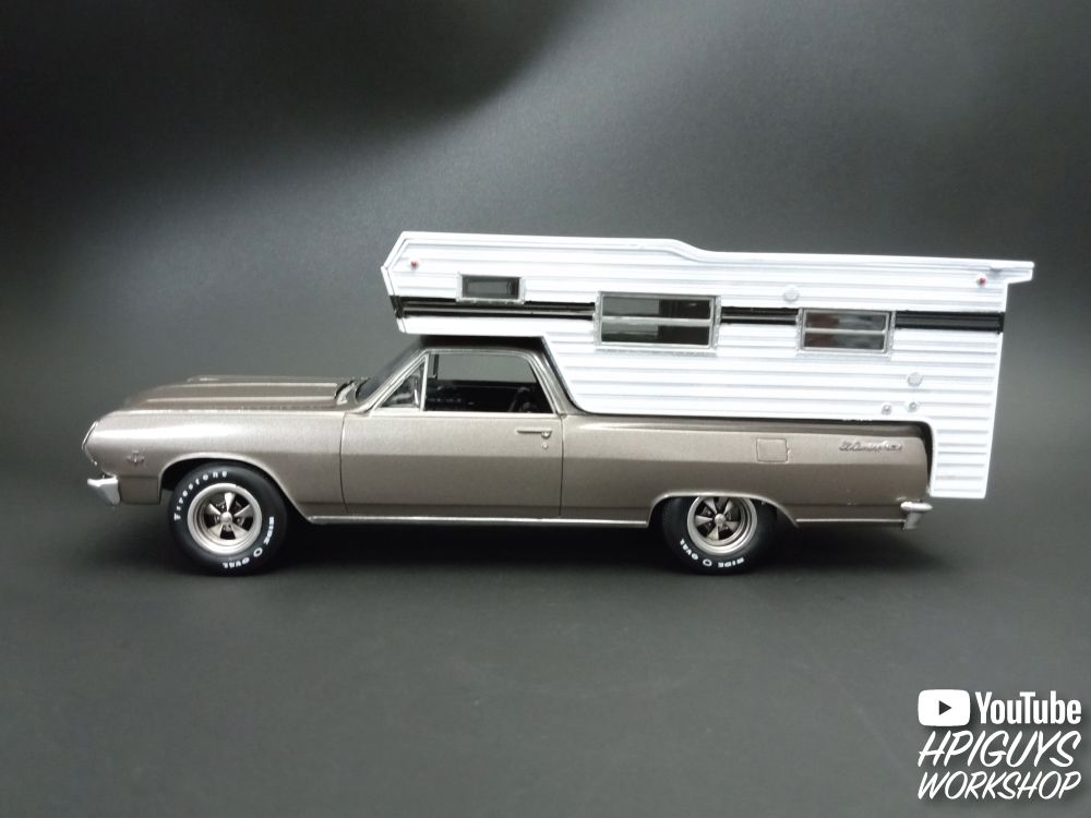 AMT 1/25 1965 Chevy El Camino w/Camper – image 12