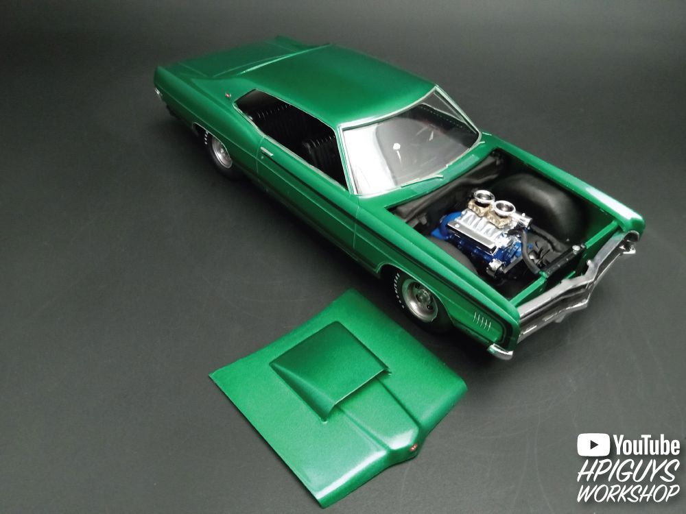 AMT 1/25 1969 Ford Galaxie Hardtop – image 4