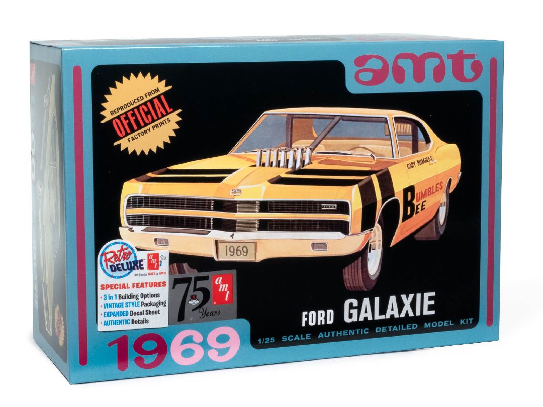 AMT 1/25 1969 Ford Galaxie Hardtop – image 13