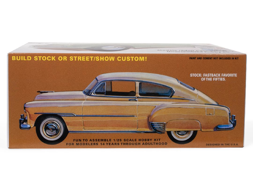 AMT 1/25 1951 Chevrolet Fleetline Model Kit (Level 2) – image 4