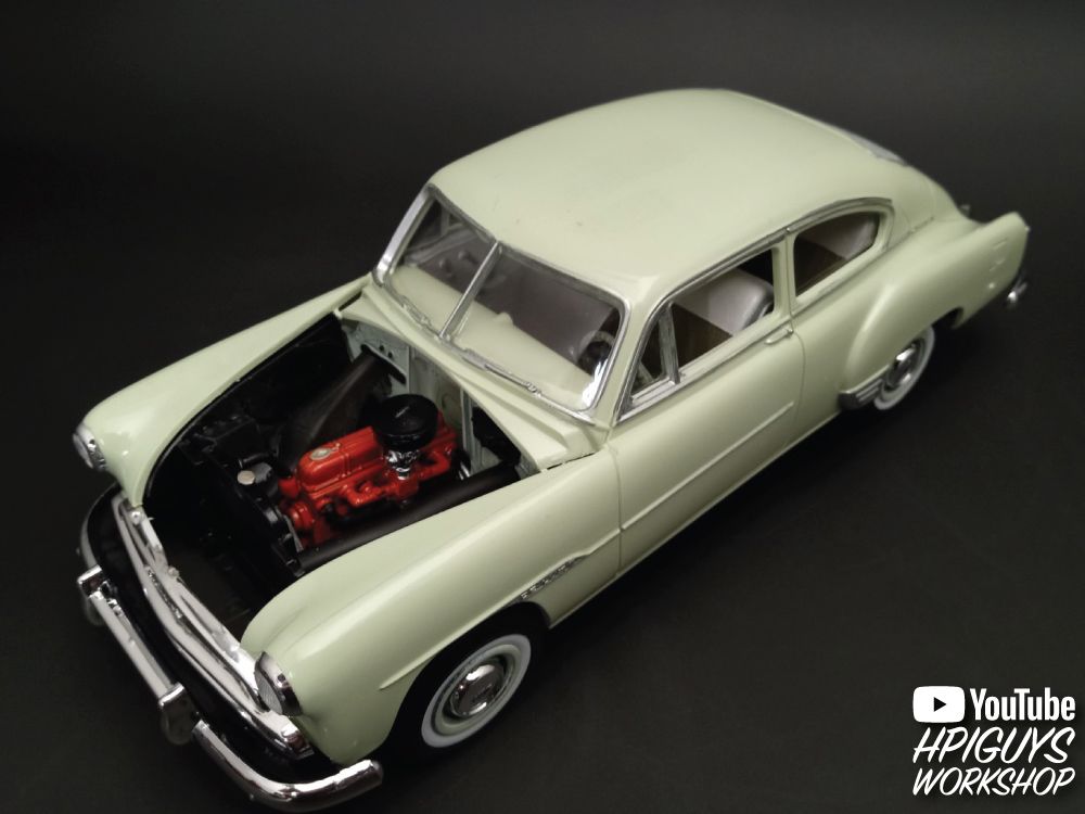 AMT 1/25 1951 Chevrolet Fleetline Model Kit (Level 2) – image 6