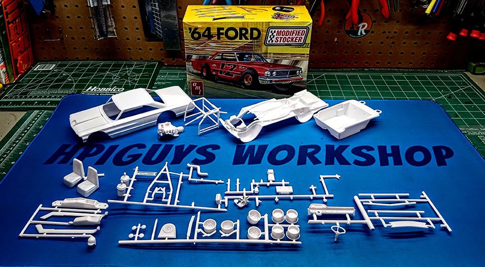 AMT 1/25 1964 Ford Galaxie Modified Stocker – image 13