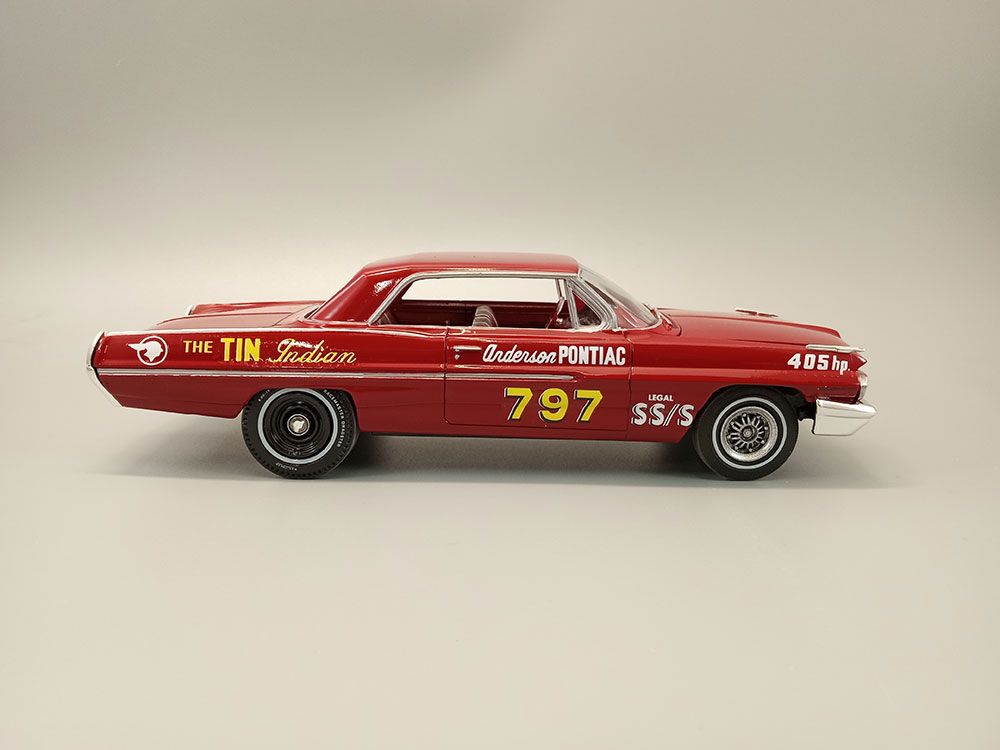 AMT 1/25 1962 Pontiac Catalina Super Stock – image 6