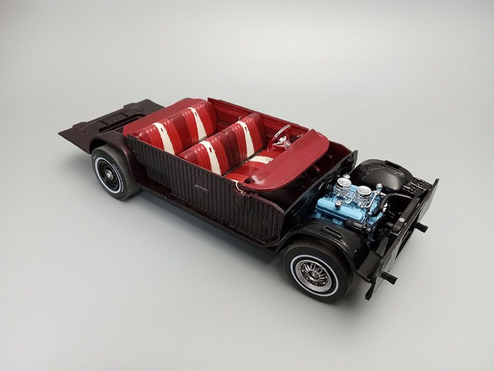 AMT 1/25 1962 Pontiac Catalina Super Stock – image 11