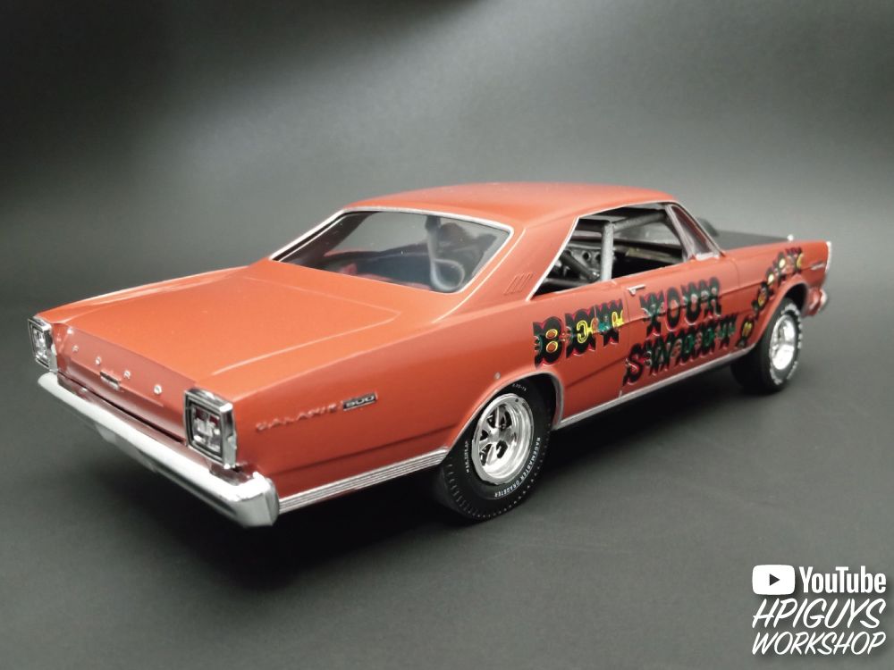 AMT 1/25 1966 Ford Galaxie "Sweet Bippy" (Level 2) – image 3