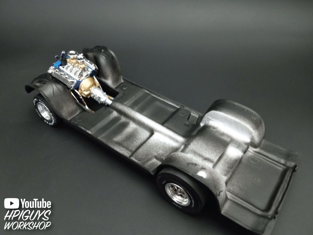 AMT 1/25 1966 Ford Galaxie "Sweet Bippy" (Level 2) – image 13