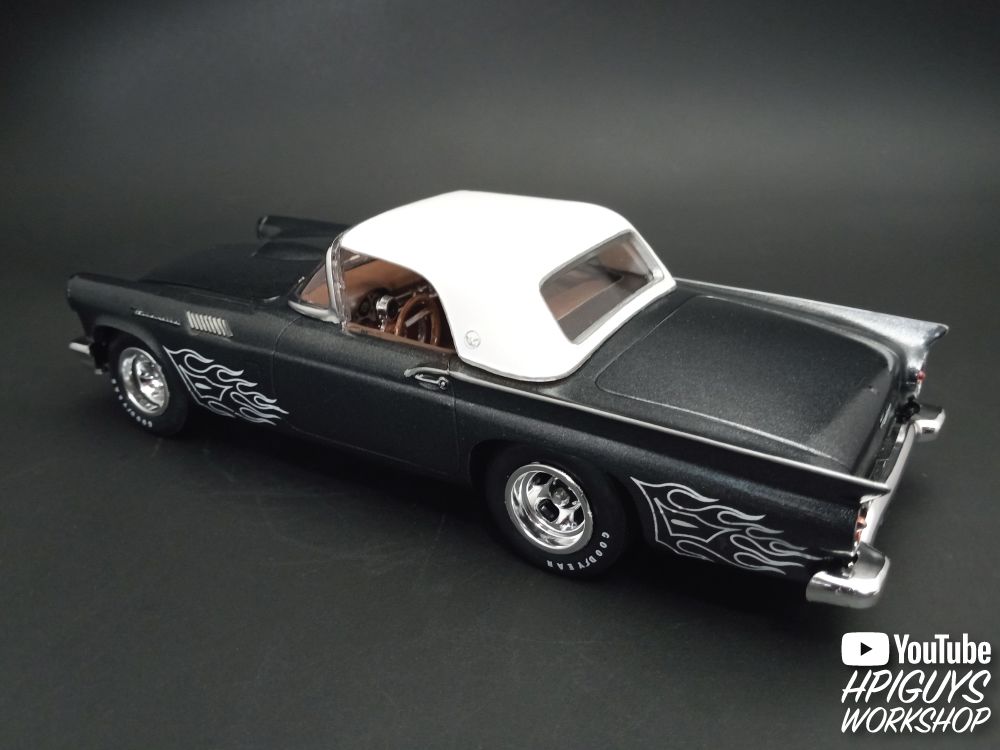 AMT 1/25 1957 Ford Thunderbird – image 3