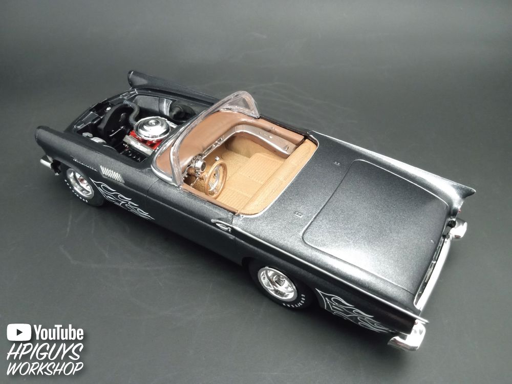 AMT 1/25 1957 Ford Thunderbird – image 5