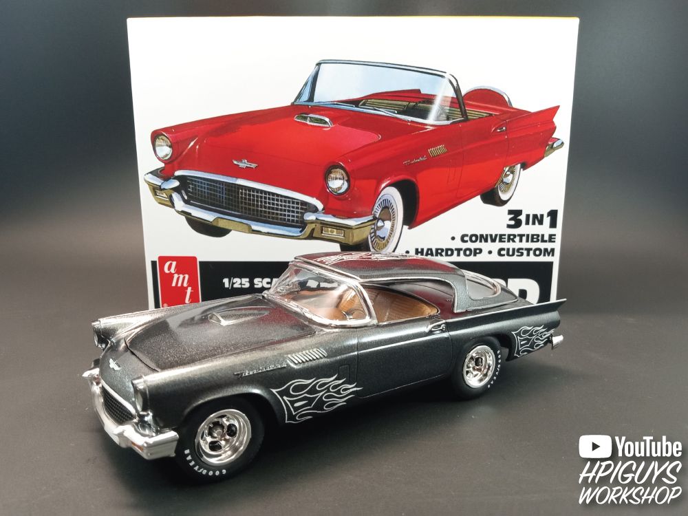 AMT 1/25 1957 Ford Thunderbird – image 12