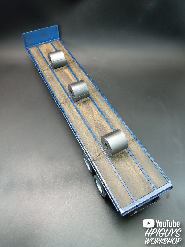 AMT 1/25 Fruehauf Flatbed Trailer – image 17