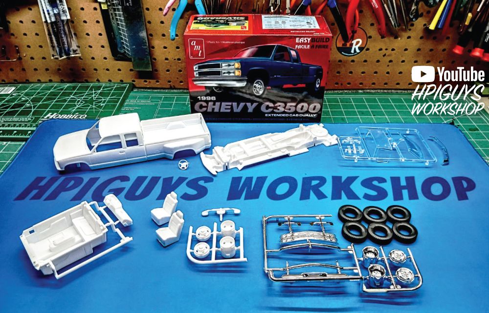 AMT 1/25 1996 Chevrolet C-3500 Dually Pickup Easy Build – image 18