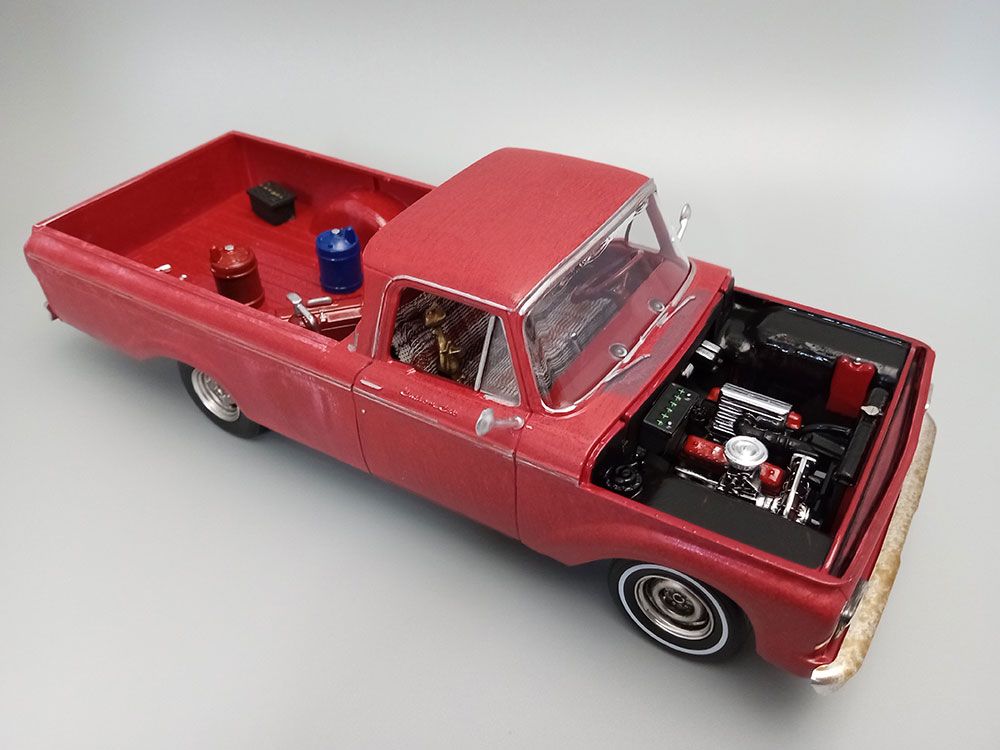 AMT 1/25 1963 Ford F100 Camper Pickup NEW TOOLING – image 3