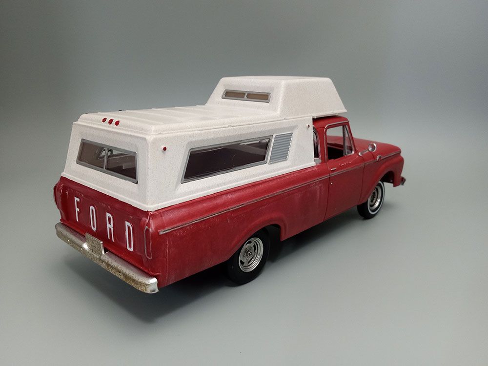 AMT 1/25 1963 Ford F100 Camper Pickup NEW TOOLING – image 12