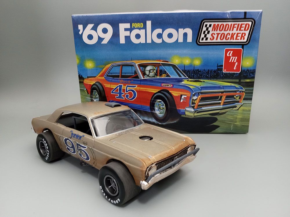 AMT 1/25 1969 Ford Falcon Modified Stocker Model Kit (Level 2) – image 2