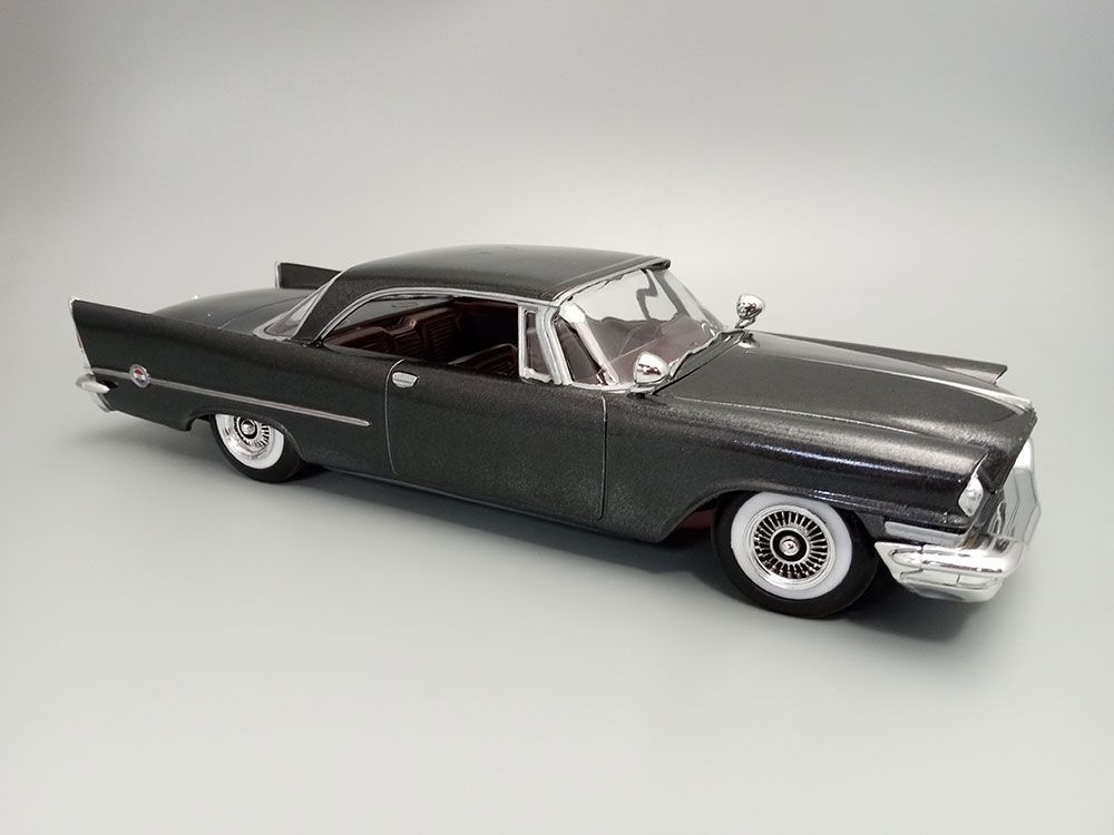 AMT 1/25 1957 Chrysler 300 Custom Version – image 9