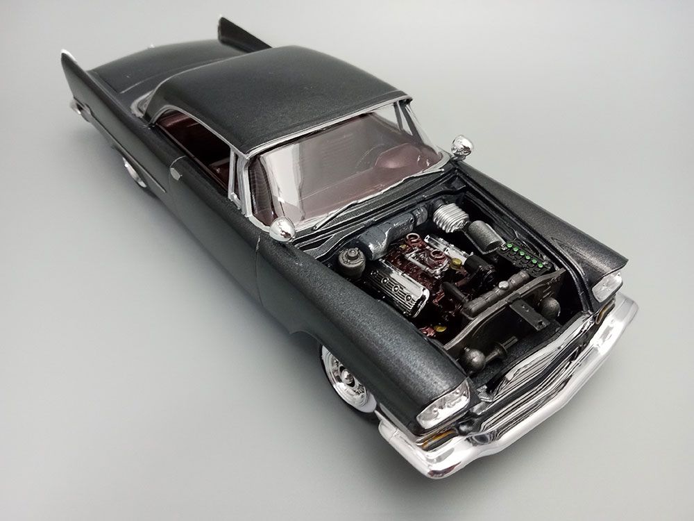 AMT 1/25 1957 Chrysler 300 Custom Version – image 13