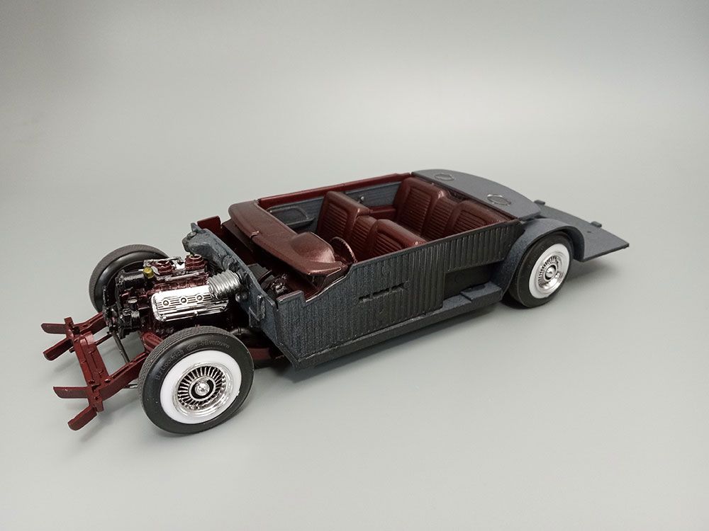 AMT 1/25 1957 Chrysler 300 Custom Version – image 15