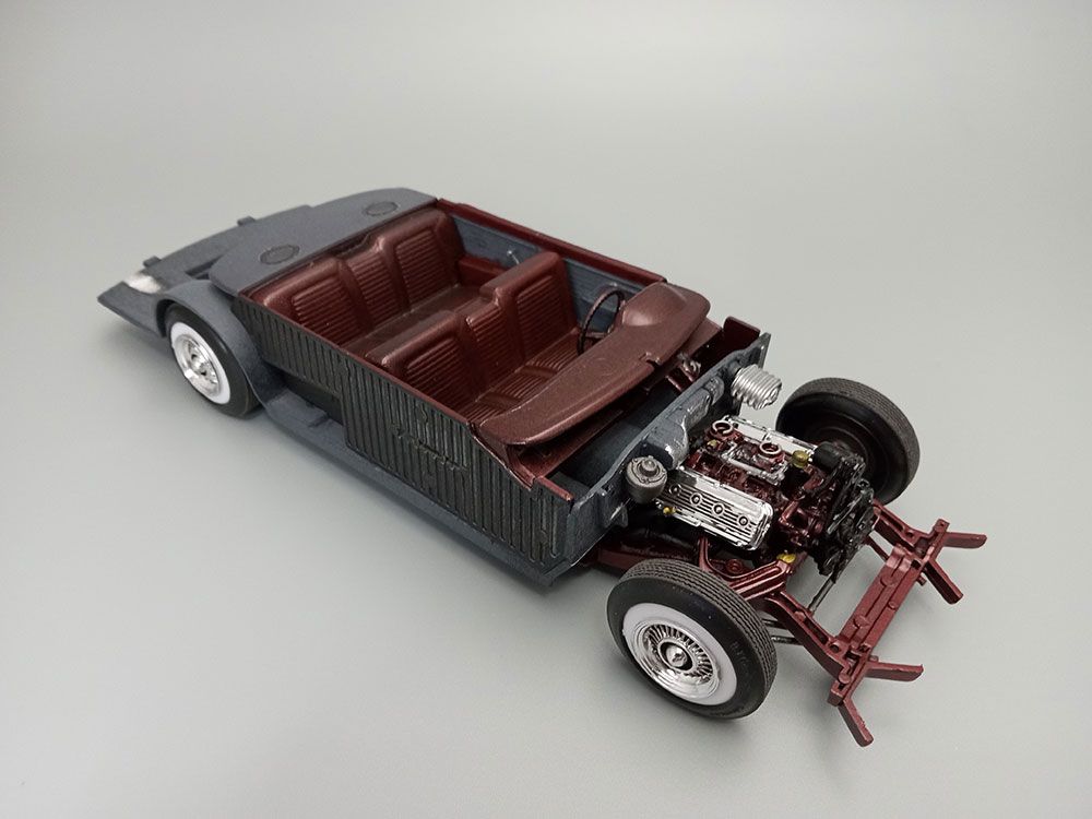 AMT 1/25 1957 Chrysler 300 Custom Version – image 16