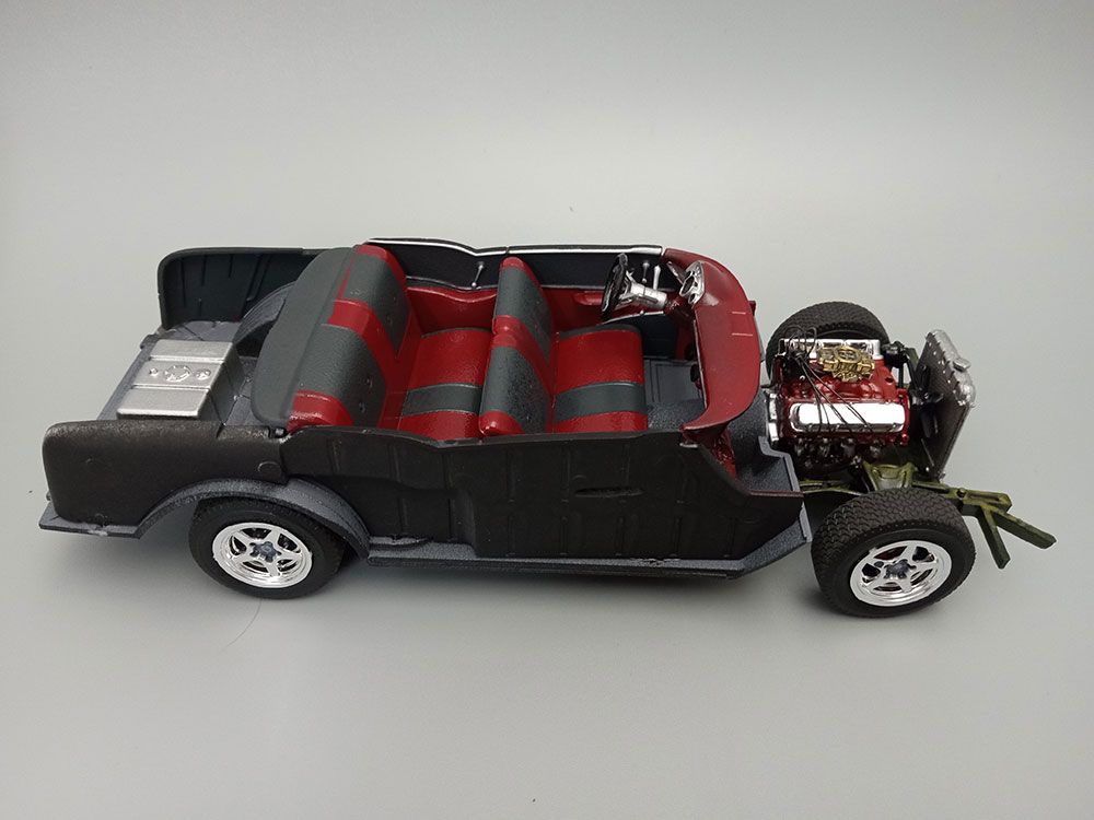 AMT 1/25 1957 Chevy Bel Air Street Machine Model Kit (Level 2) – image 5