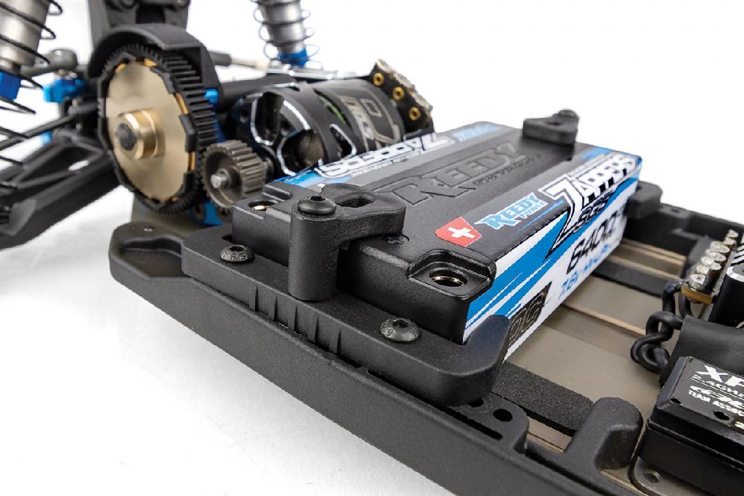 Team Associated 1/10 RC10 B7D 2wd Kit – image 8
