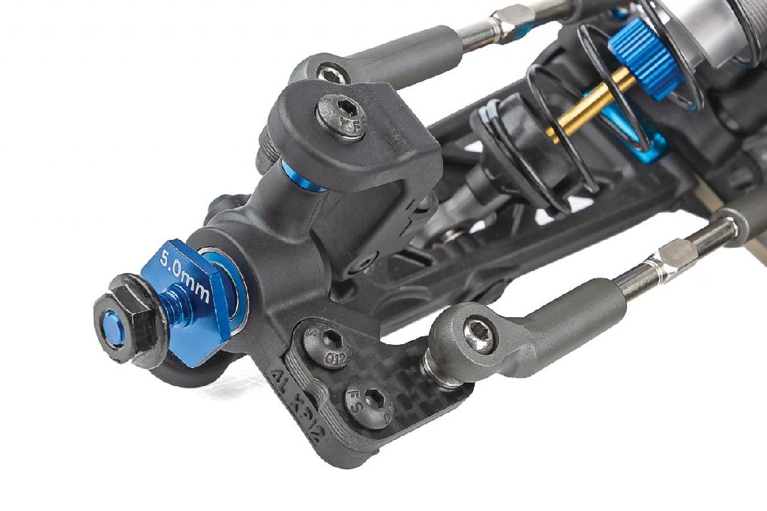 Team Associated 1/10 RC10 B7D 2wd Kit – image 15