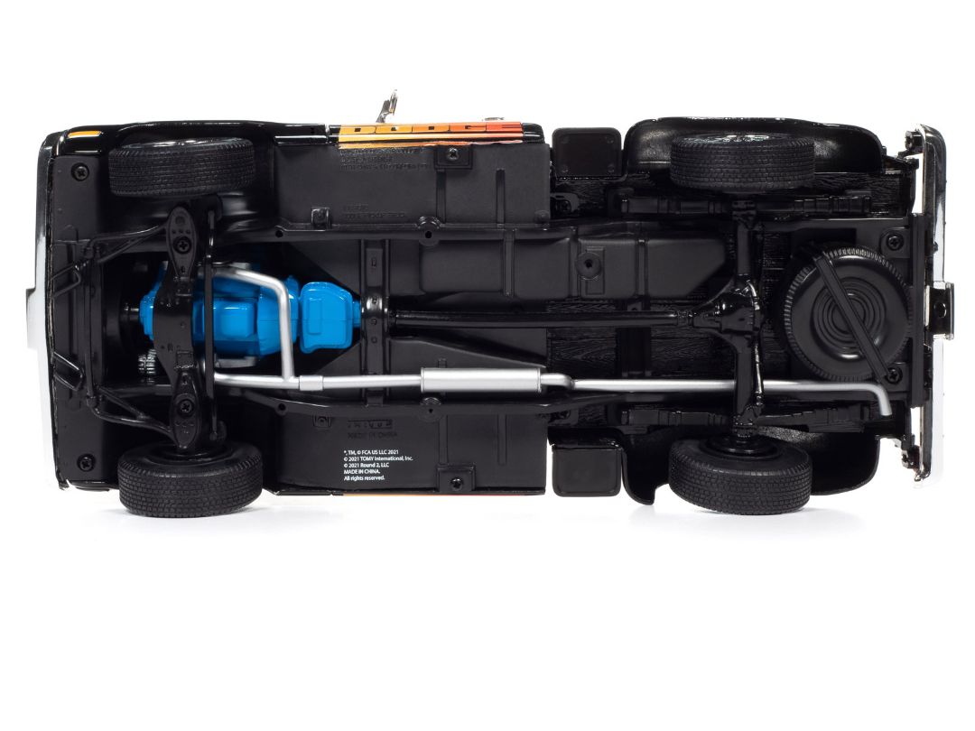 Auto World 1/18 1980 Dodge Pickup Step Side - Black – image 3