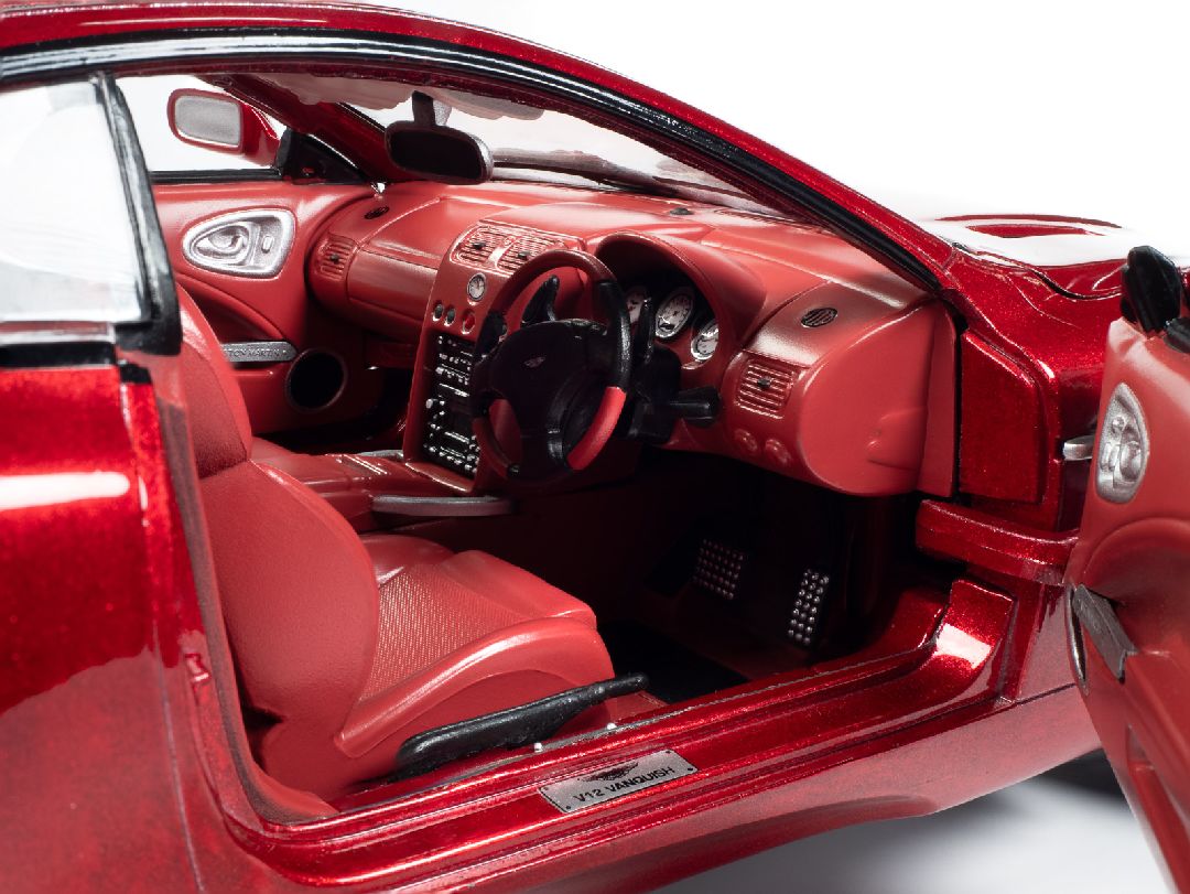 Auto World 1/18 2005 Aston Martin V12 Vanquish S - Toro Red Mica – image 9