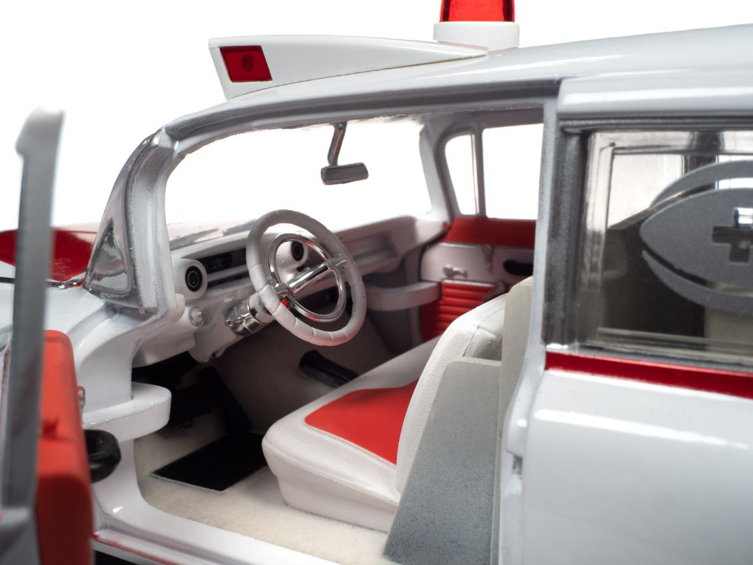 Auto World 1/18 1959 Cadillac Eldorado Ambulance - White & Red – image 8