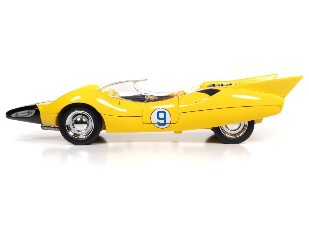 Auto World 1/18 Speed Racer Shooting Star with Racer X Figure – image 3