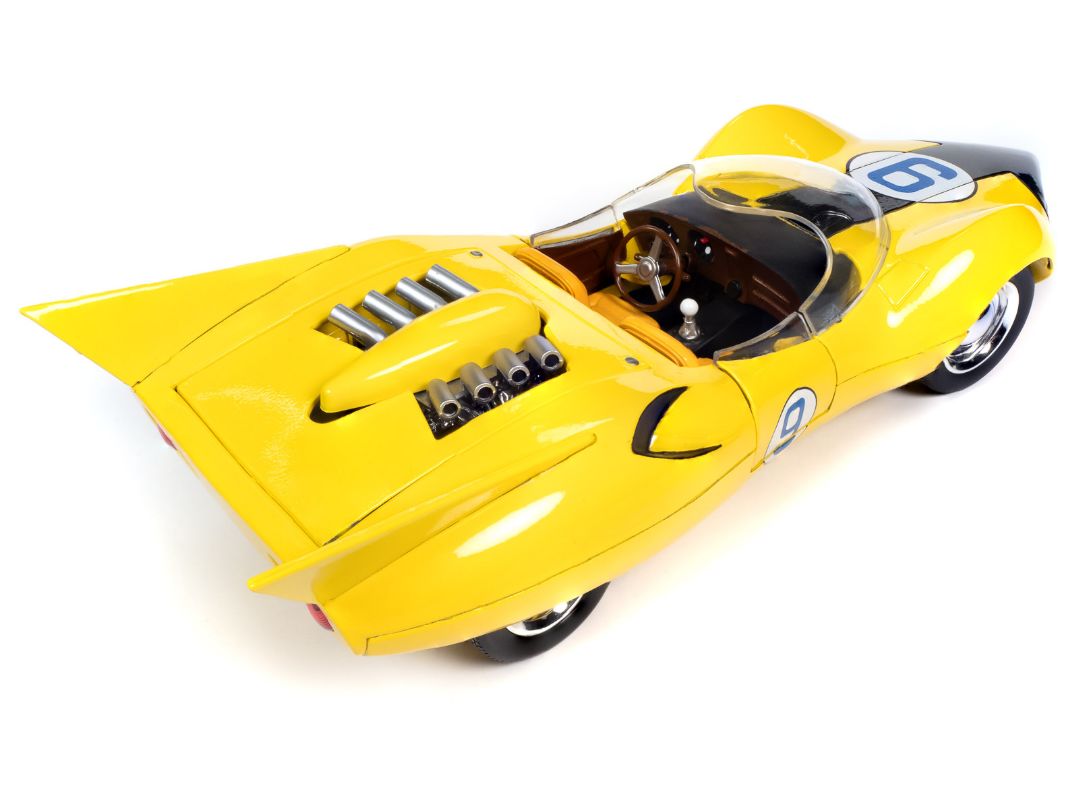 Auto World 1/18 Speed Racer Shooting Star with Racer X Figure – image 6