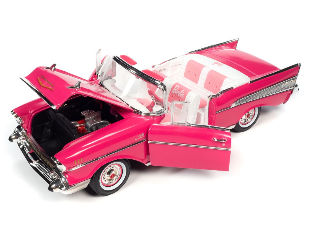 Auto World 1/18 Barbie 1957 Chevy Convertible  - Pink – image 10