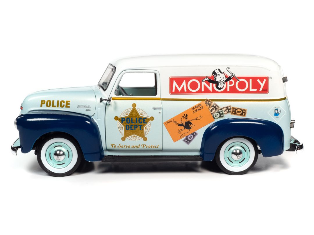 Auto World 1/18 Monopoly 1948 Chevrolet Panel Delivery w/ Figure – image 6