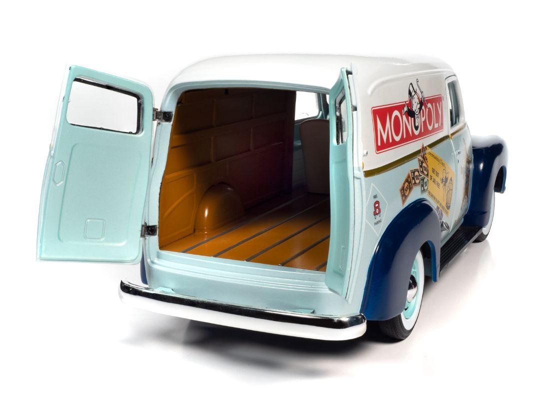 Auto World 1/18 Monopoly 1948 Chevrolet Panel Delivery w/ Figure – image 8