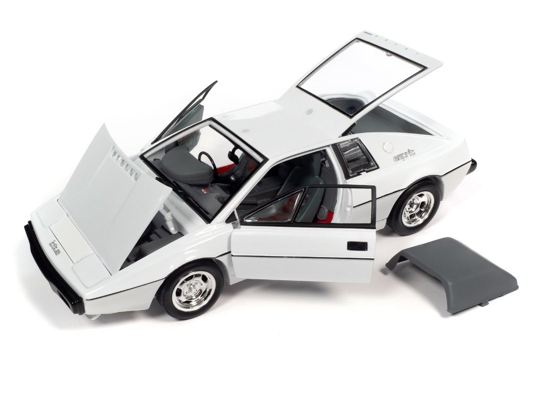 Auto World 1/18 James Bond 1971 Lotus Espirit - Lotus White – image 12