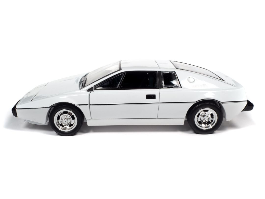 Auto World 1/18 James Bond 1971 Lotus Espirit - Lotus White – image 17