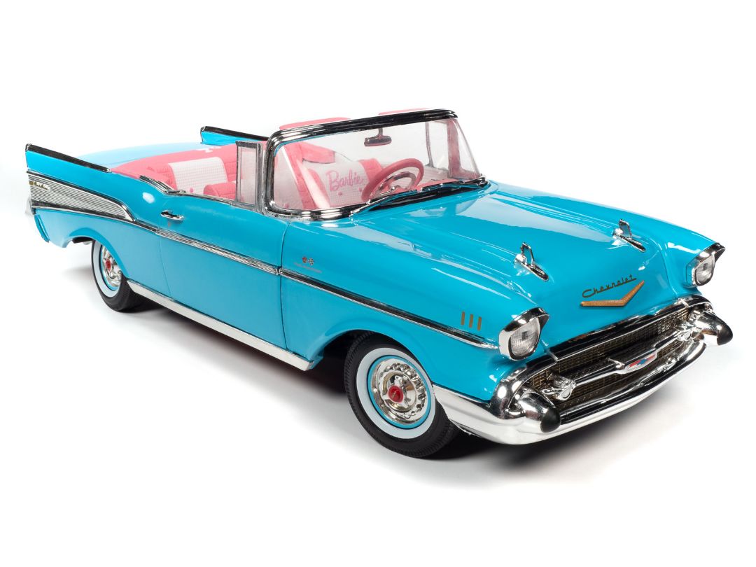 Auto World 1/18 Barbie 1957 Chevy Bel Air - Aqua Blue – image 6