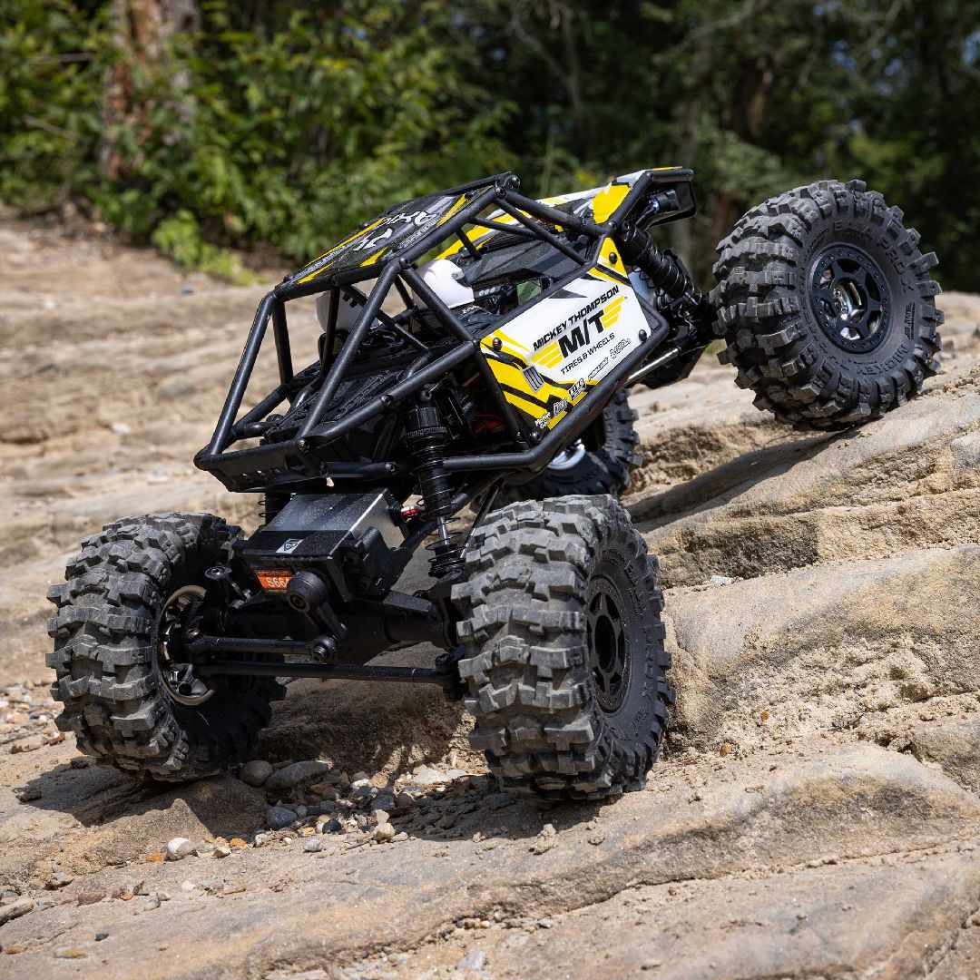 Axial 1/18 UTB18 Capra 4WS 4x4 RTR - Yellow – image 5