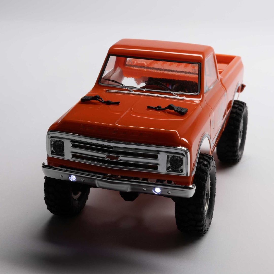 Axial 1/24 SCX24 1967 Chevrolet C10 4x4 RTR - Orange – image 3