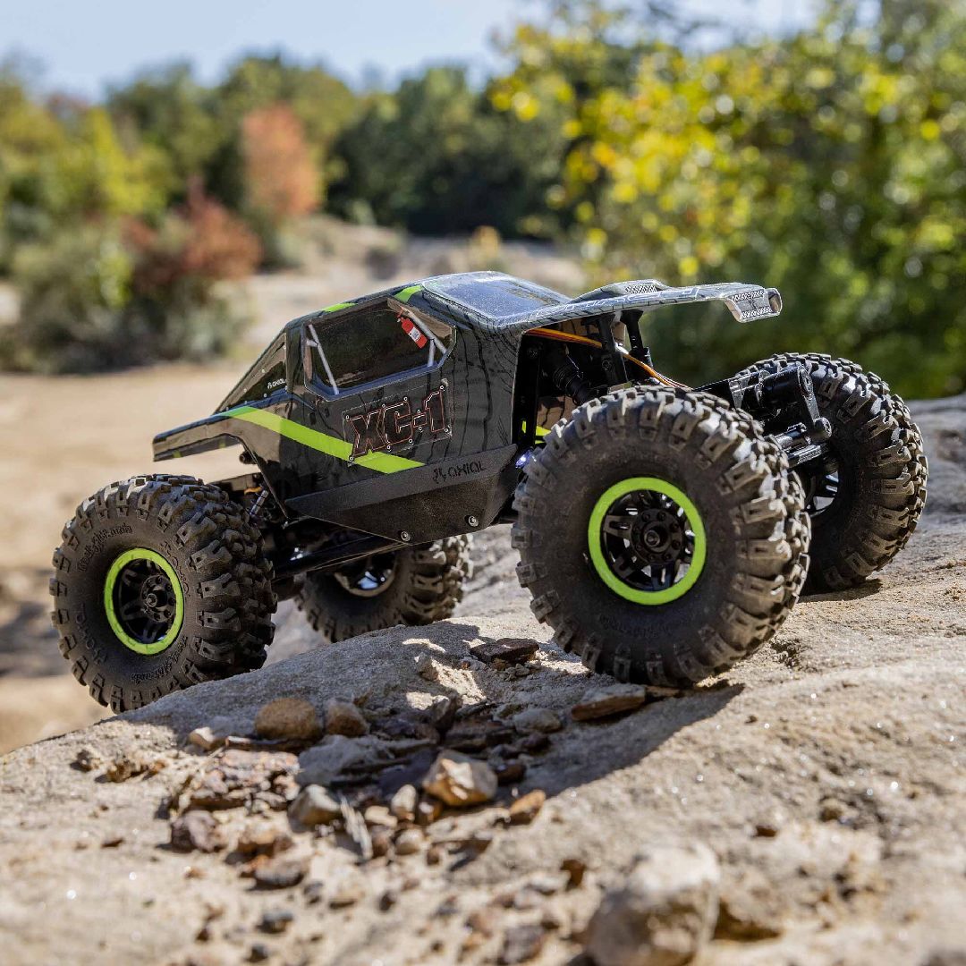 Axial 1/24 AX24 XC-1 Rock Crawler 4WS 4x4 RTR - Green – image 3