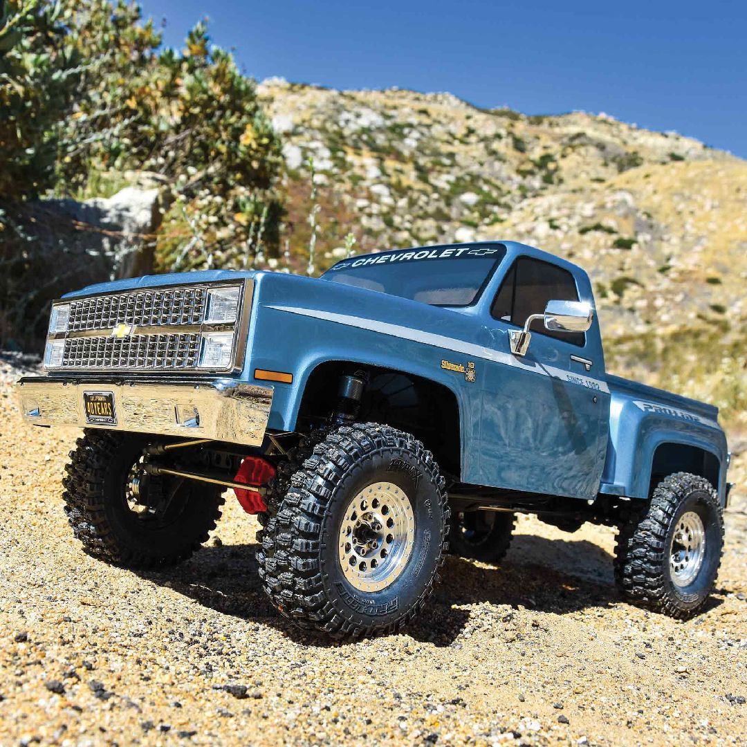 Axial 1/10 SCX10 III Pro-Line Chevy K10 Brushed 4x4 RTR - Blue – image 3
