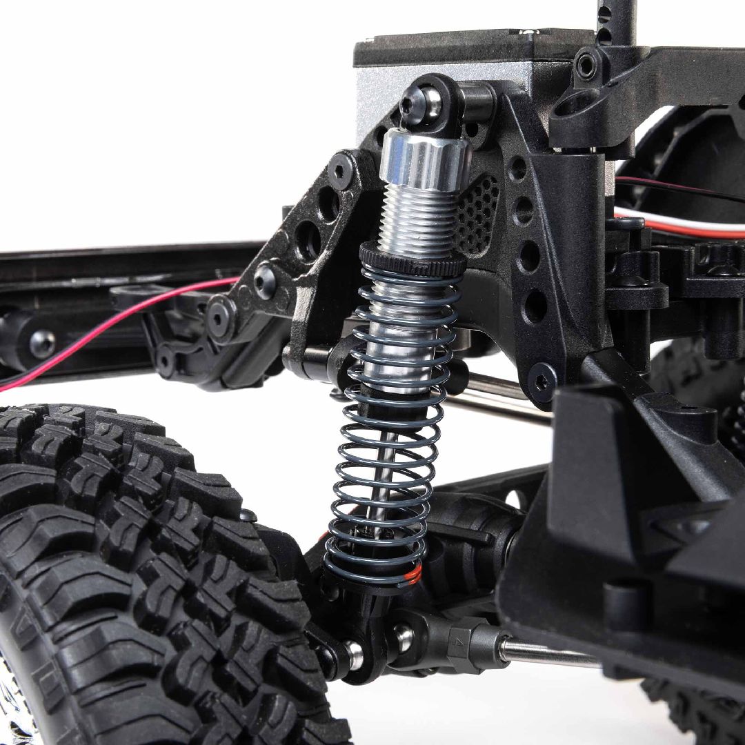 Axial 1/10 SCX10 III Base Camp Chevy K10 Brushed 4x4 RTR -Black – image 5