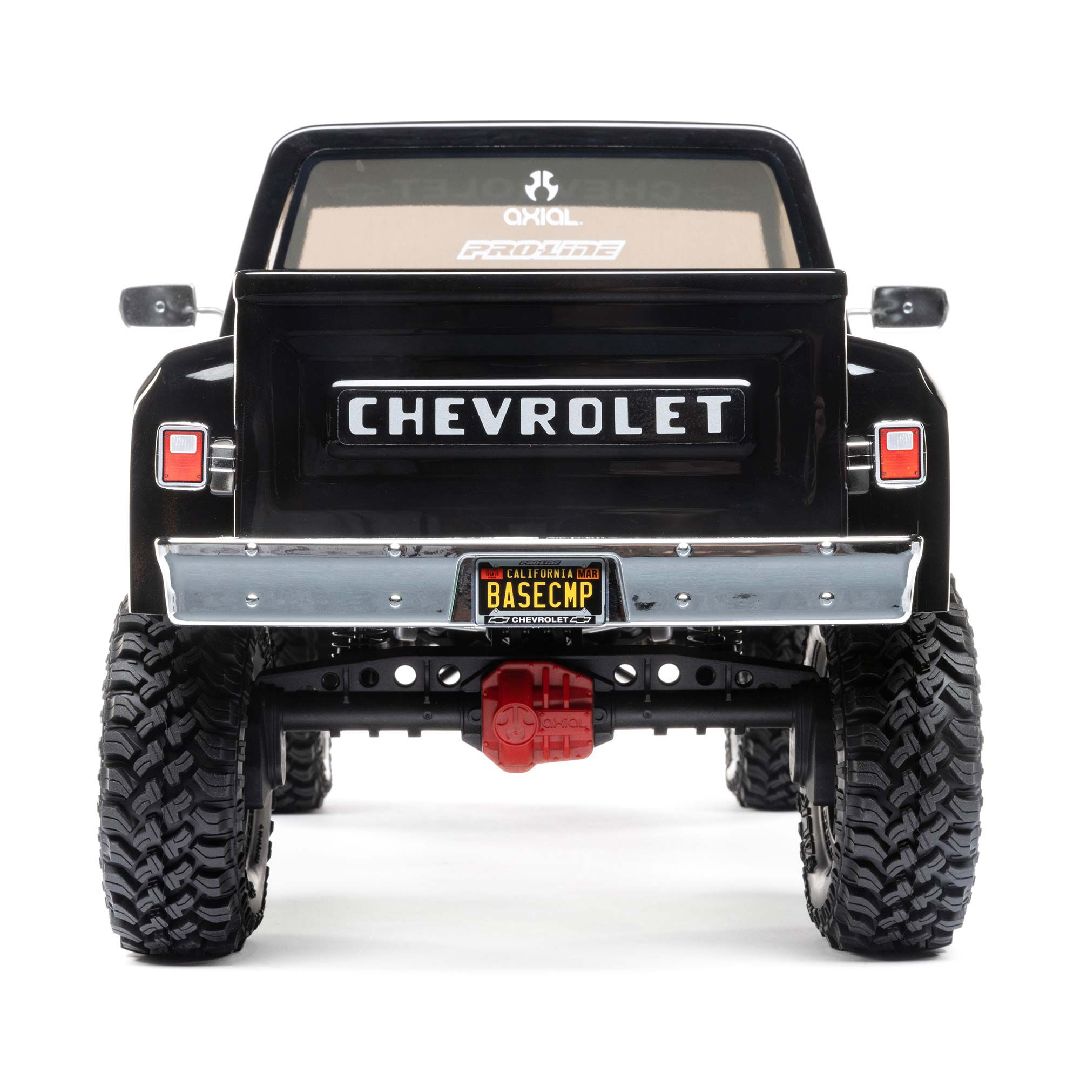 Axial 1/10 SCX10 III Base Camp Chevy K10 Brushed 4x4 RTR -Black – image 6
