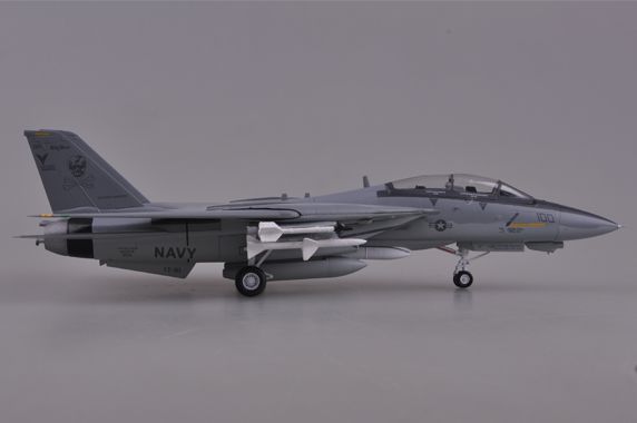 Easy Model 1/72 F-14B TOMCAT VF-103 "Jolly Rogers" – image 6