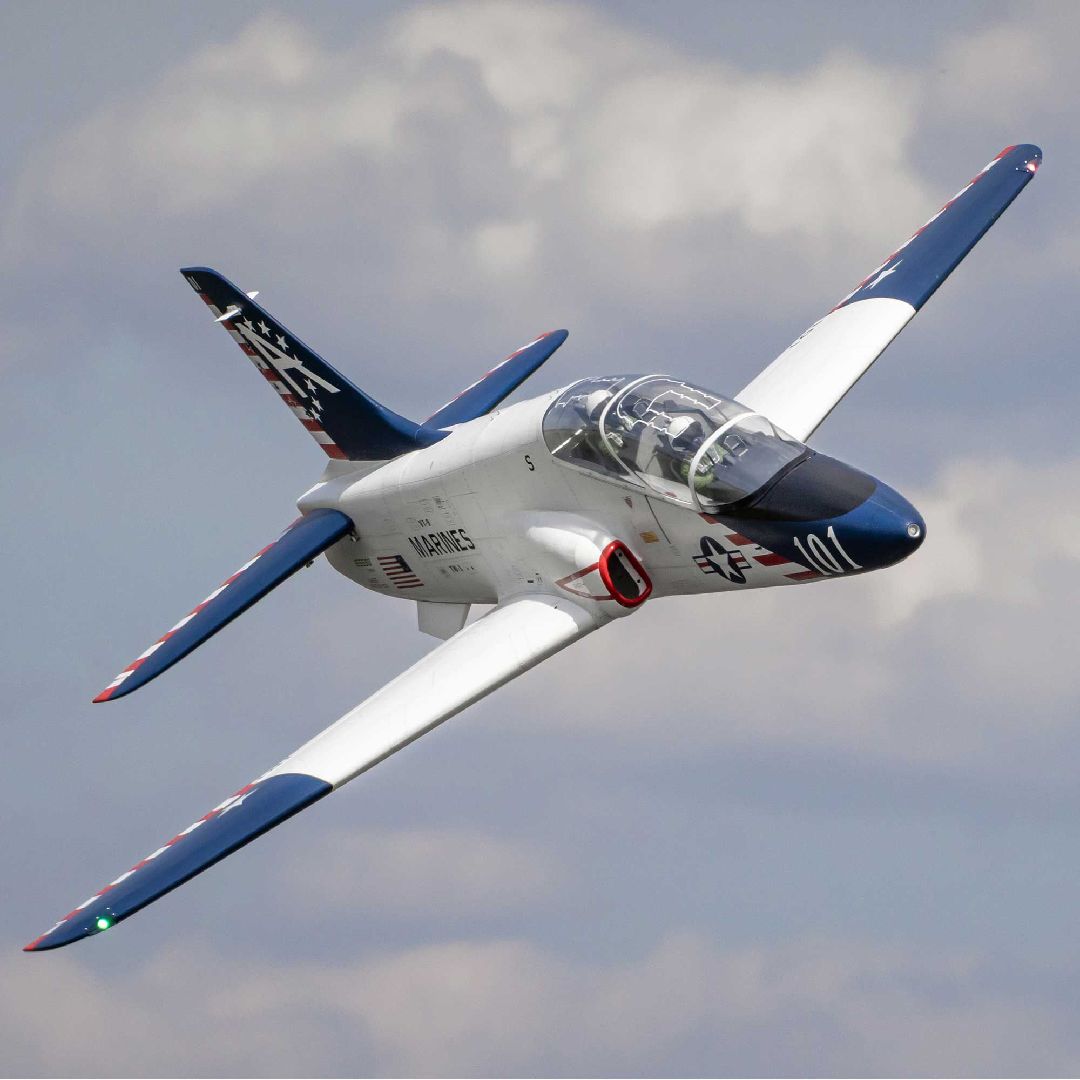 Hanger 9 Hawk ARF with Retract Set and KingTech K-160G4+ – image 3