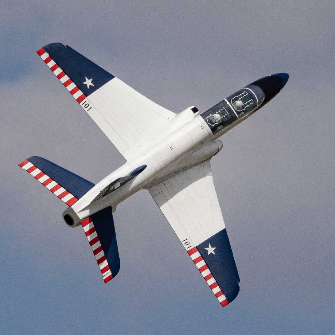 Hanger 9 Hawk ARF with Retract Set and KingTech K-160G4+ – image 4