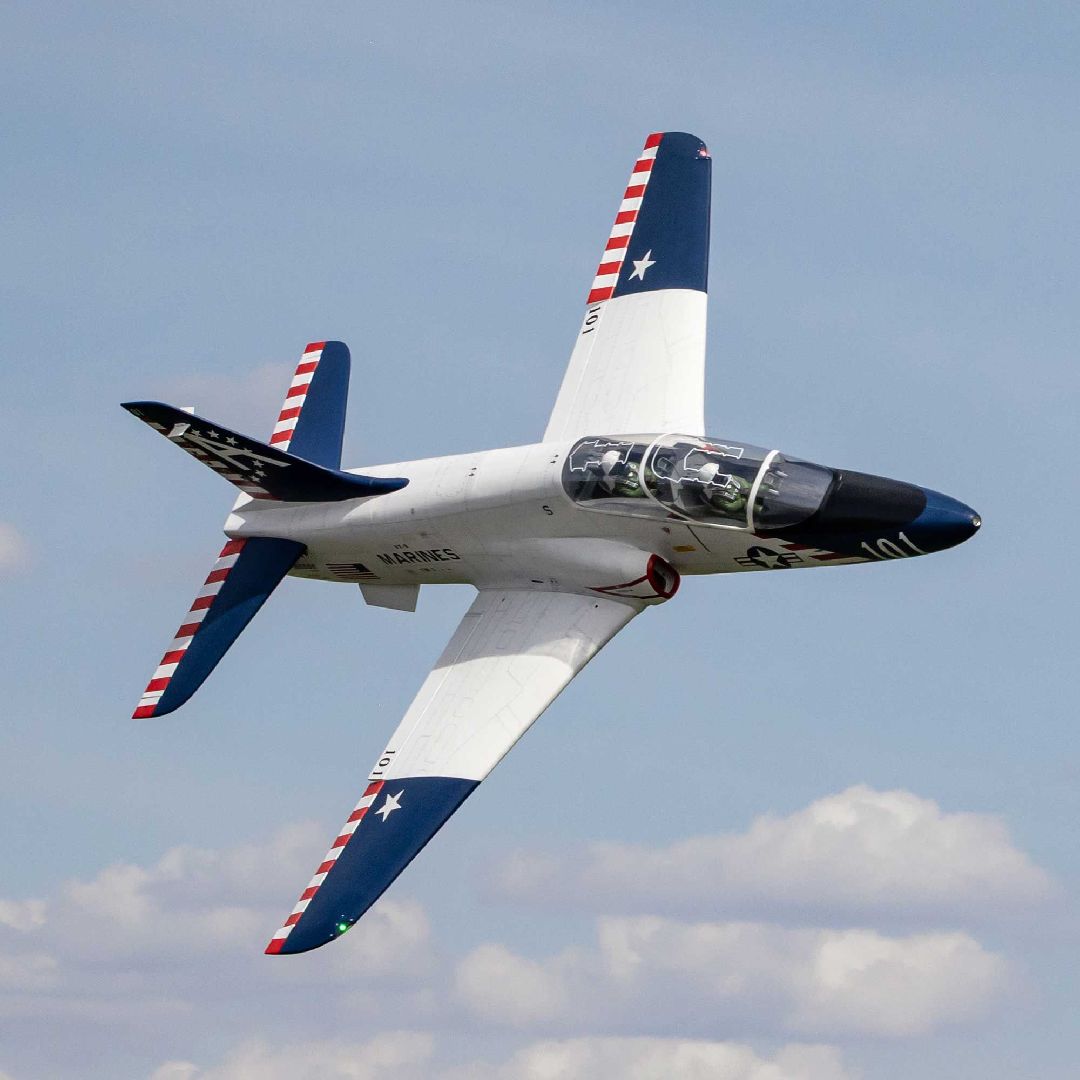 Hanger 9 Hawk 140-160N ARF with Retract Set – image 4