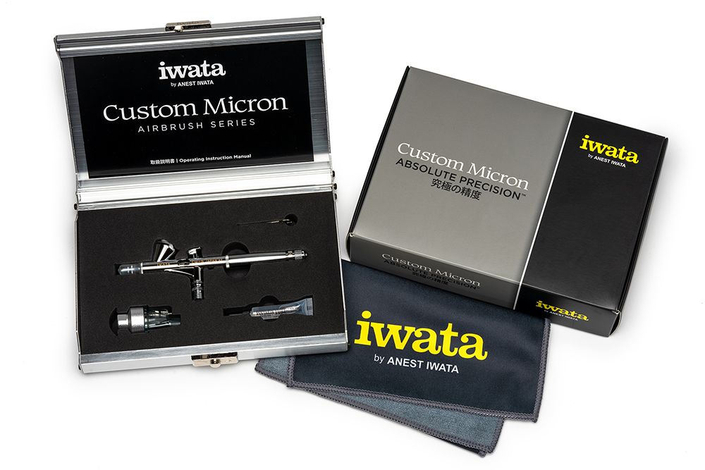 Iwata Custom Micron CM-B Gravity Feed Dual Action Airbrush – image 2