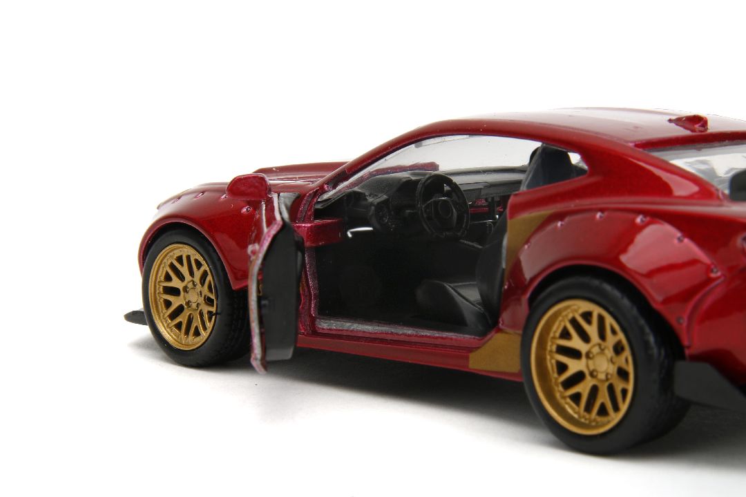 Jada 1/32 "Hollywood Rides" Marvel 2016 Camaro SS w/Iron Man – image 17