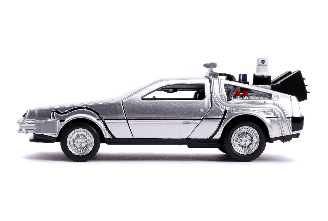 Jada 1/32 "Hollywood Rides" Back To The Future II Time Machine – image 7