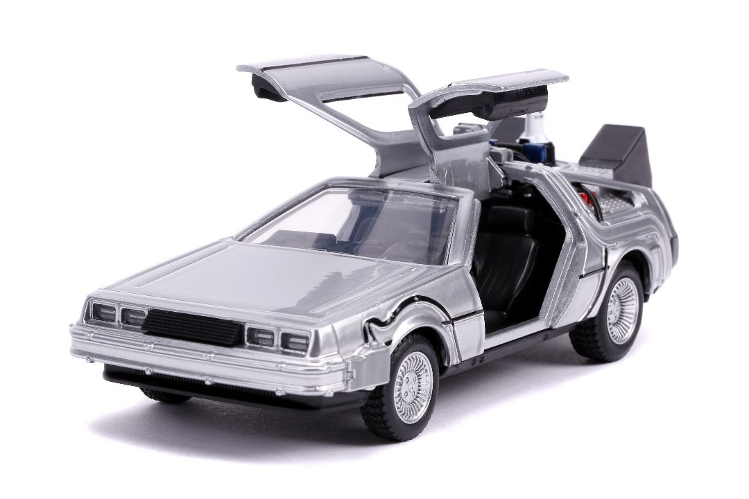 Jada 1/32 "Hollywood Rides" Back To The Future II Time Machine – image 9